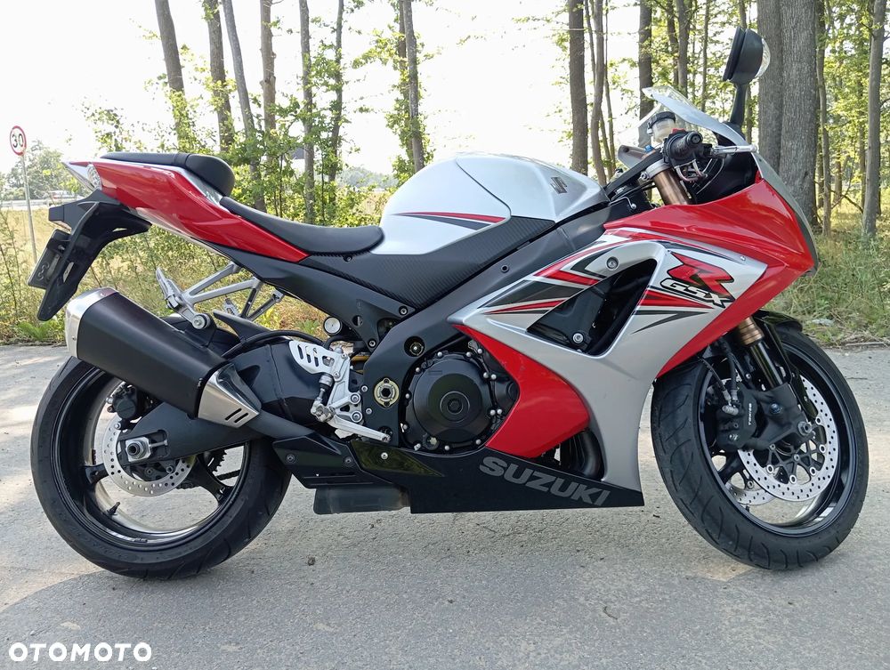 Suzuki GSX-R - 3