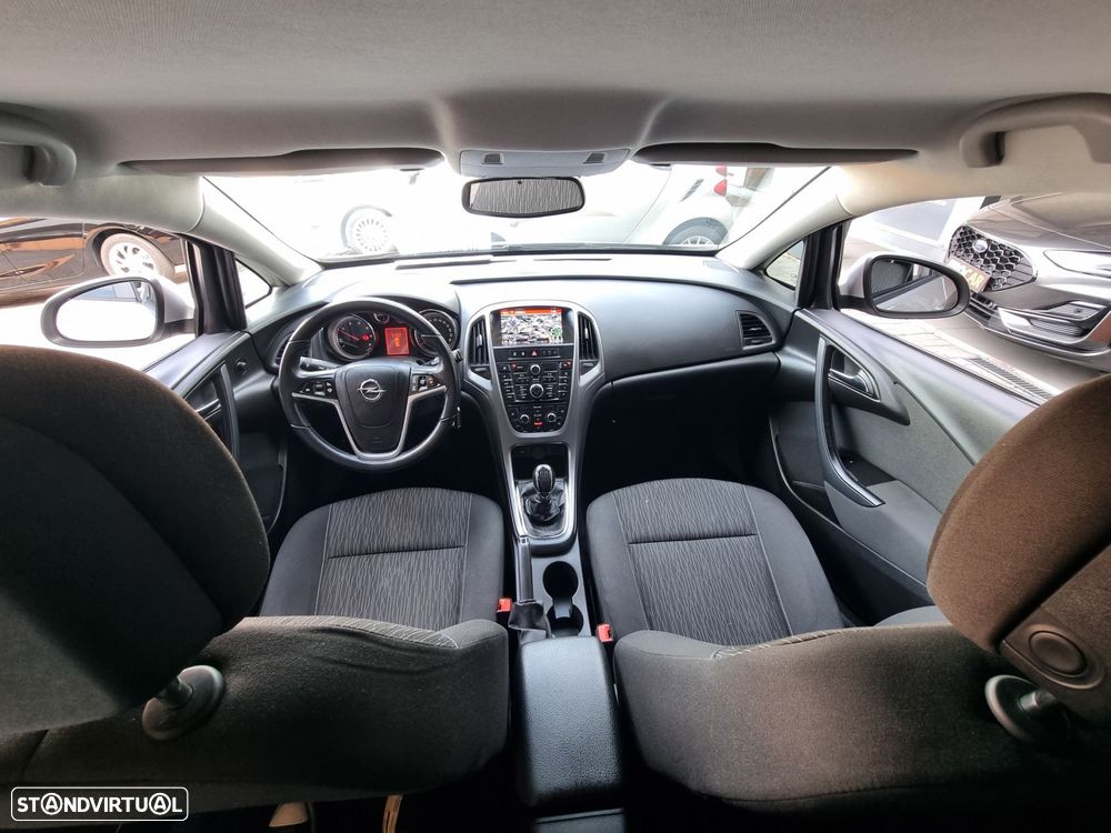Opel Astra Sports Tourer 1.6 CDTi Executive S/S - 4