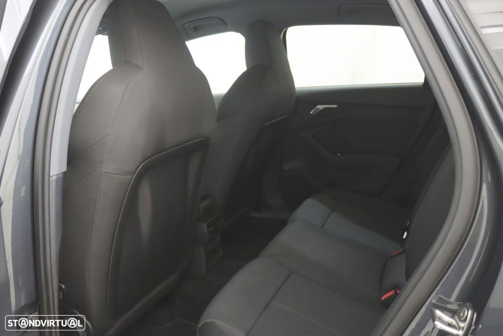 Audi A3 Sportback 30 TFSI S tronic - 13