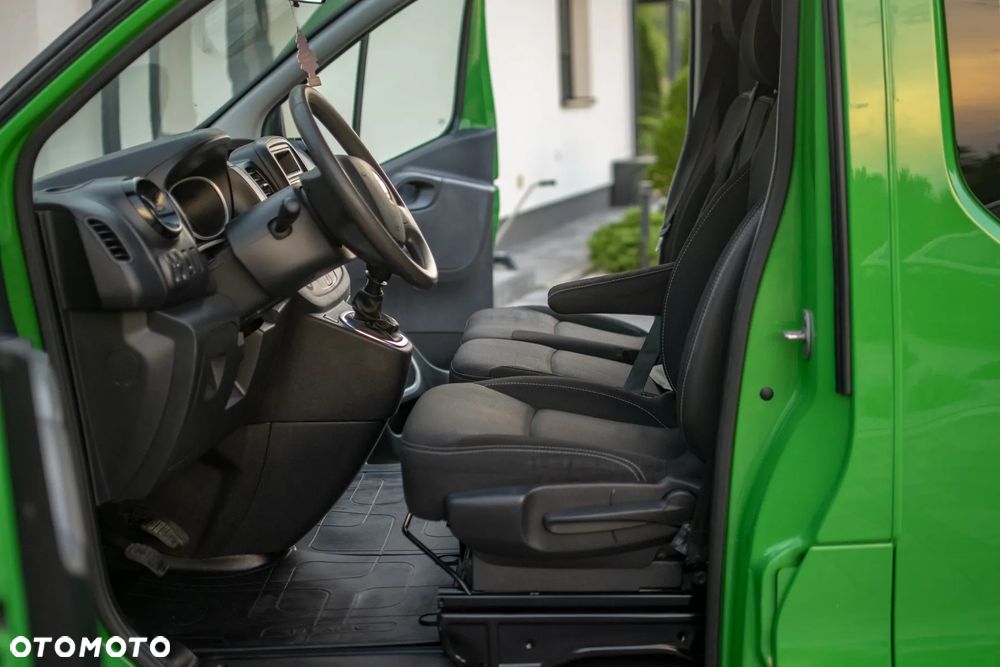 Renault Trafic - 38