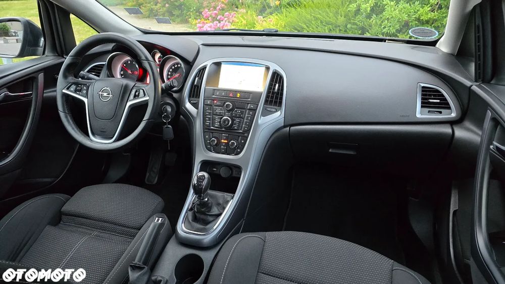Opel Astra - 12