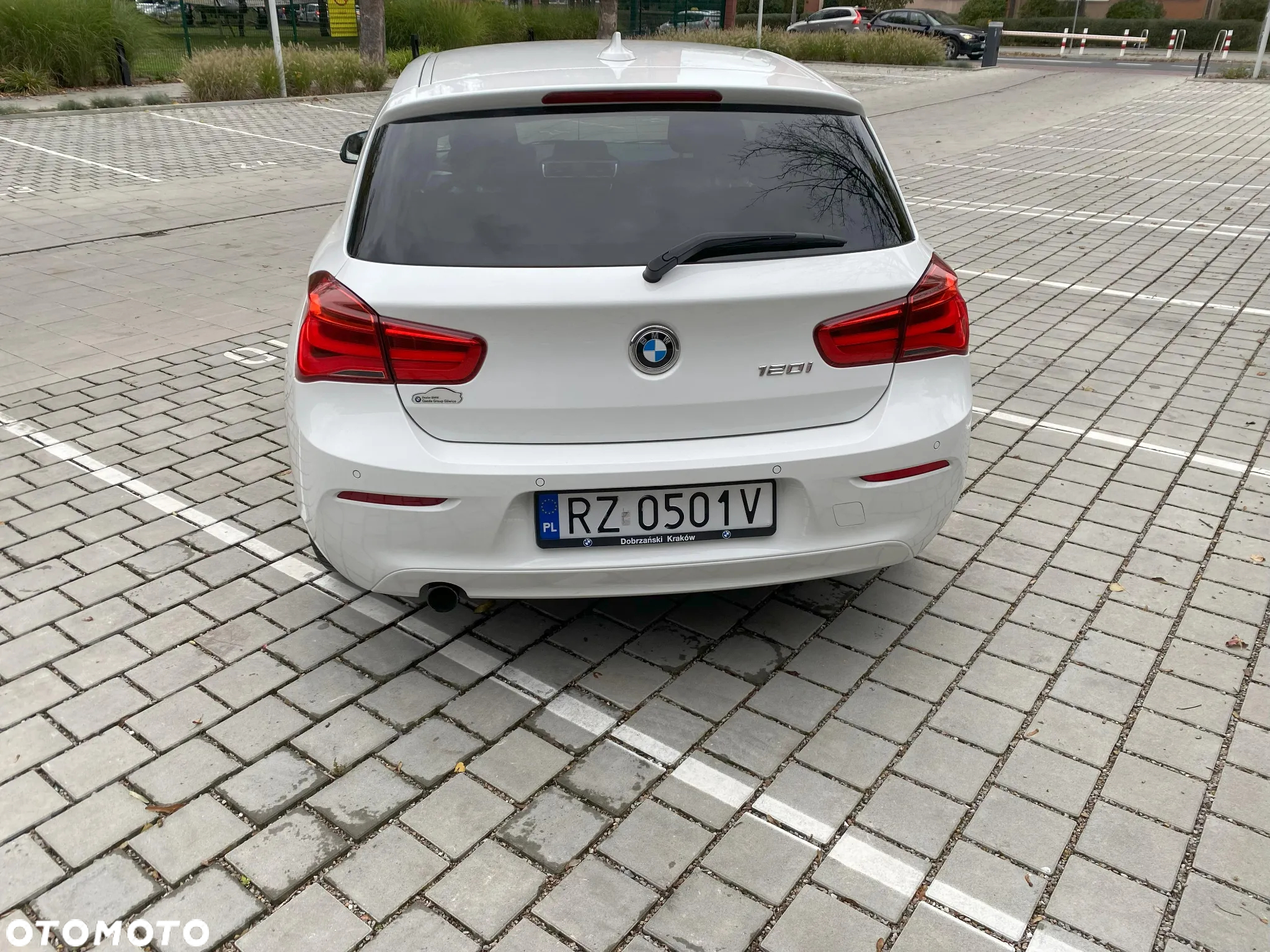 BMW Seria 1 120i Sport Line - 15