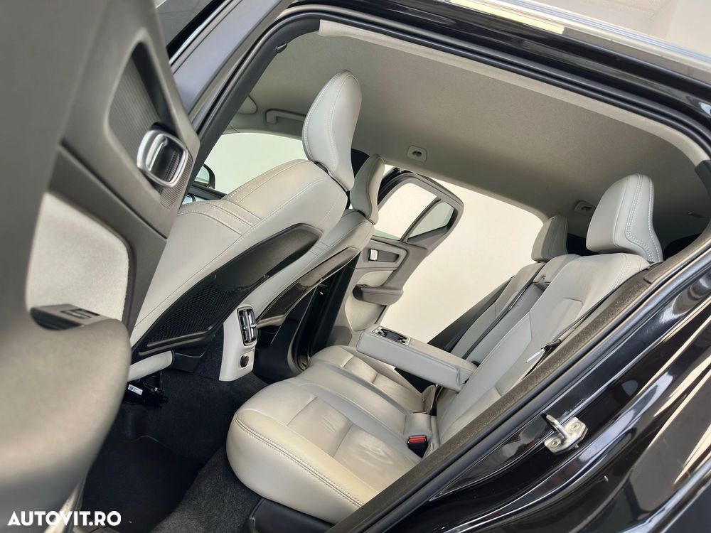 Volvo XC 40 T4 Recharge DKG Inscription - 8