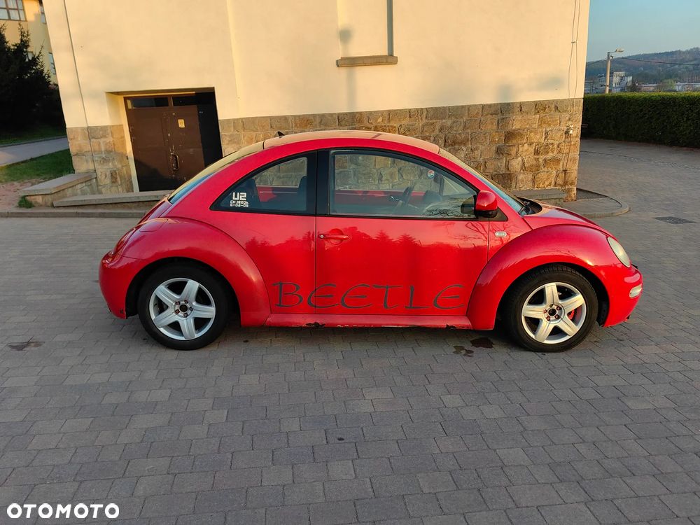 Volkswagen New Beetle - 35