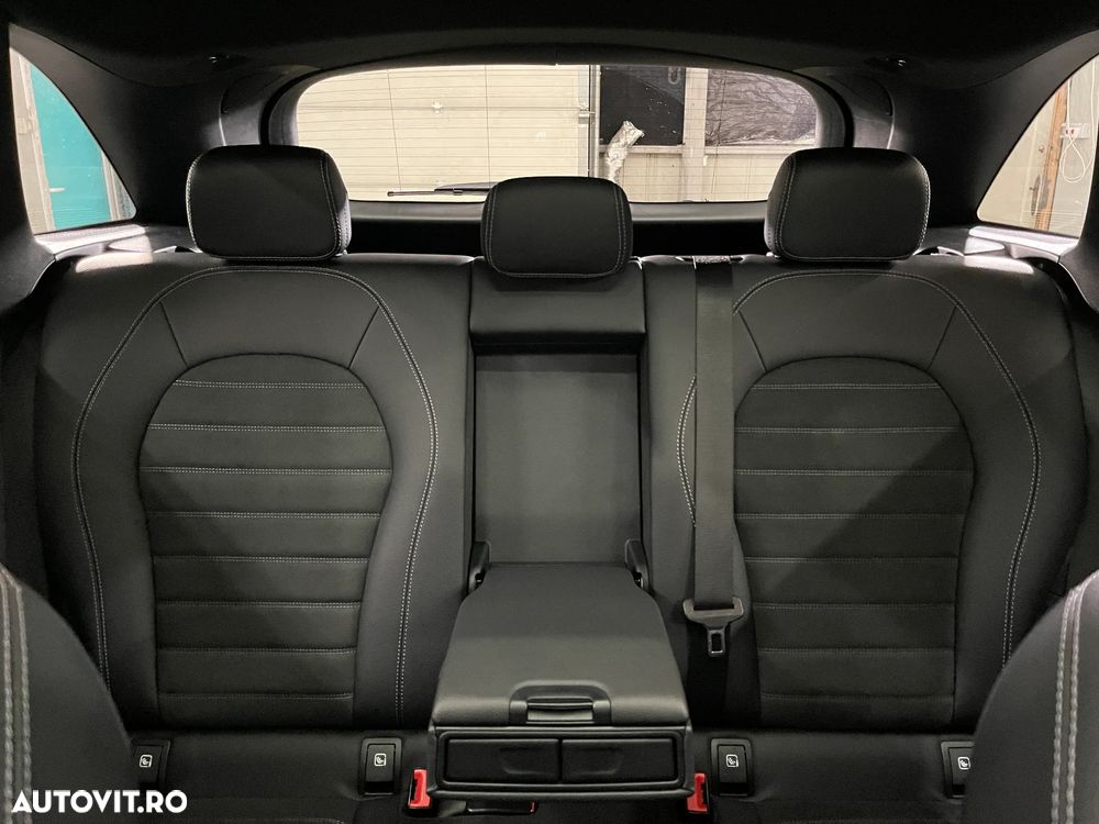 Mercedes-Benz GLC 200 4Matic 9G-TRONIC AMG Line - 12