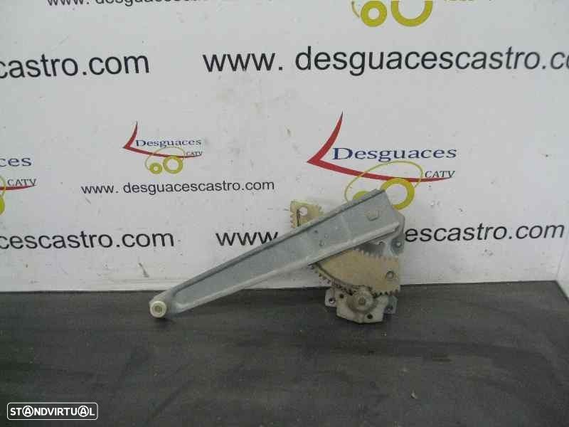 ELEVADOR DE VIDRO TRASEIRO DIREITO HYUNDAI ATOS 2000 - - 4