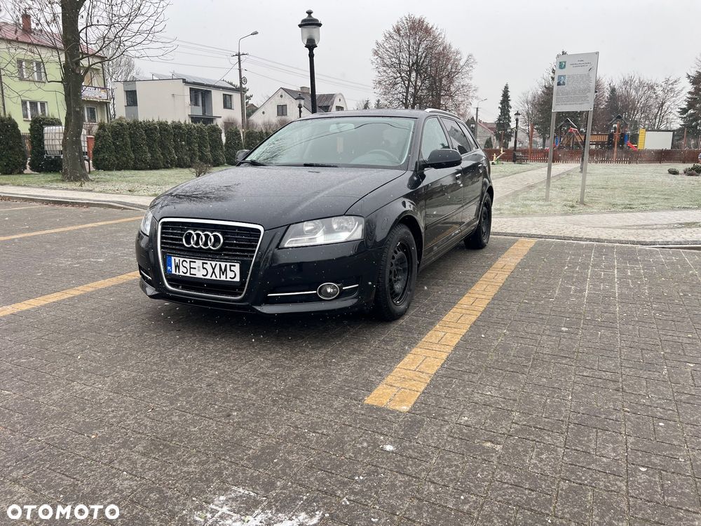 Audi A3 Sportback 1.6 TDI Ambiente - 1