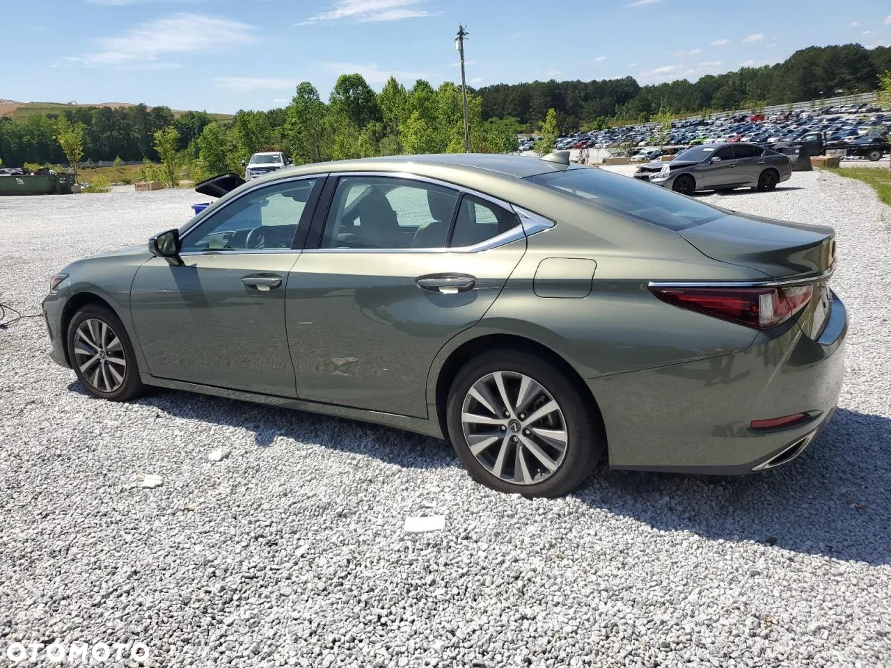 Lexus ES - 2