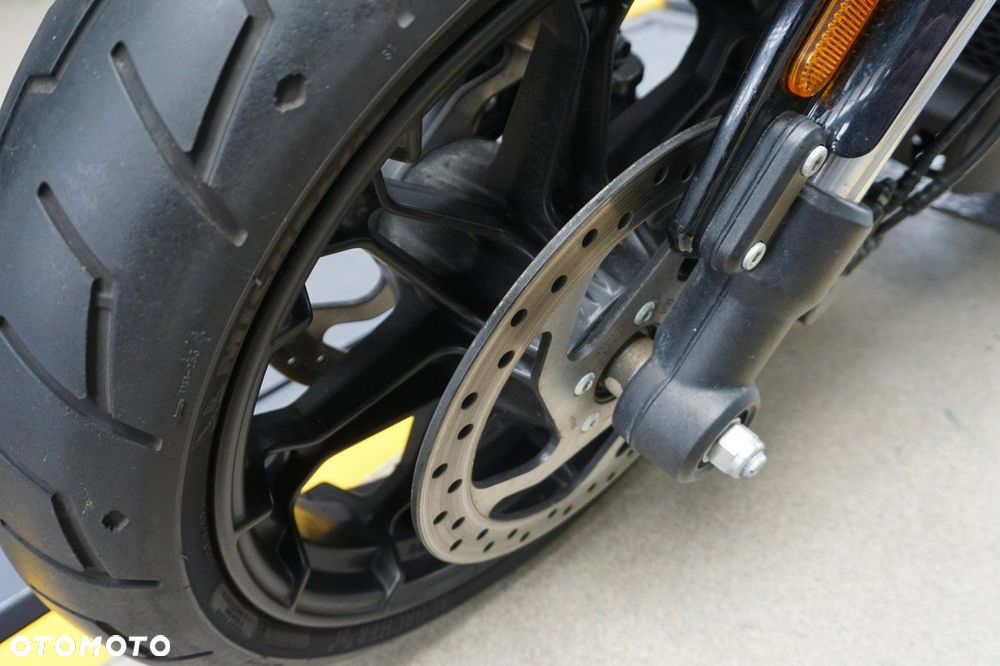 Harley-Davidson Street Rod XG 750A - 25