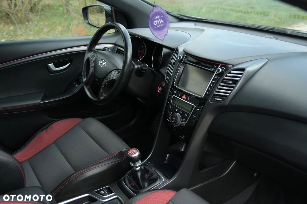 Hyundai i30 1.6 T GDI Turbo - 16