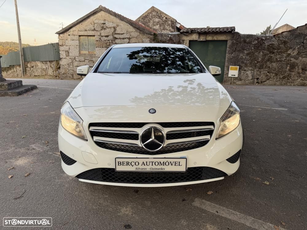 Mercedes-Benz A 180 d BlueEFFICIENCY Edition Style - 4