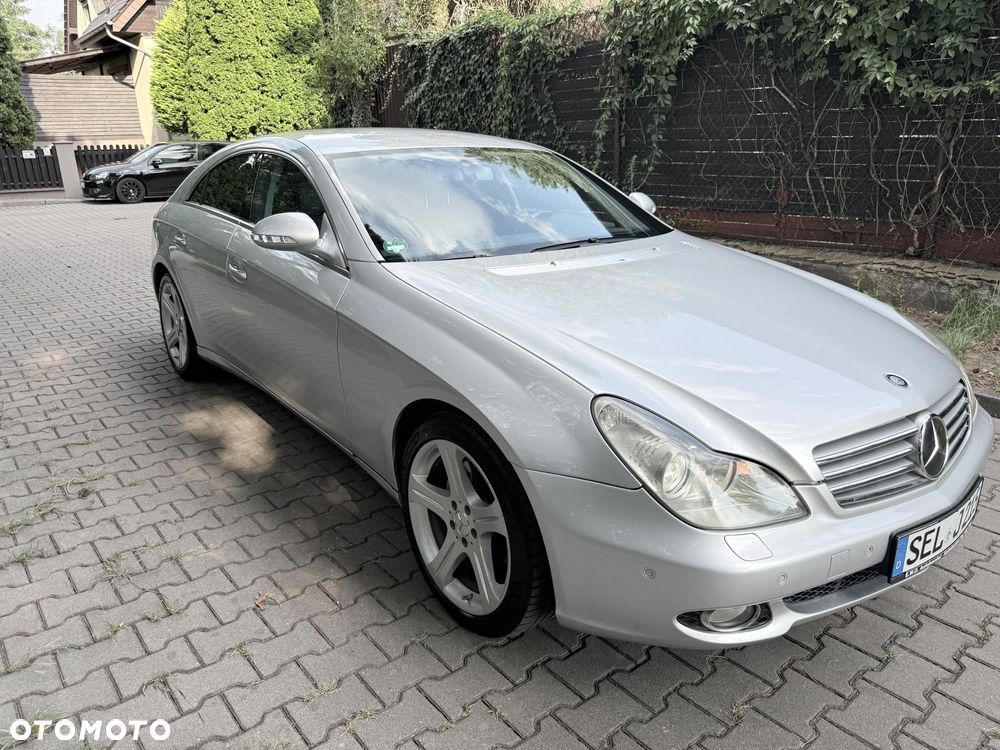 Mercedes-Benz CLS - 6