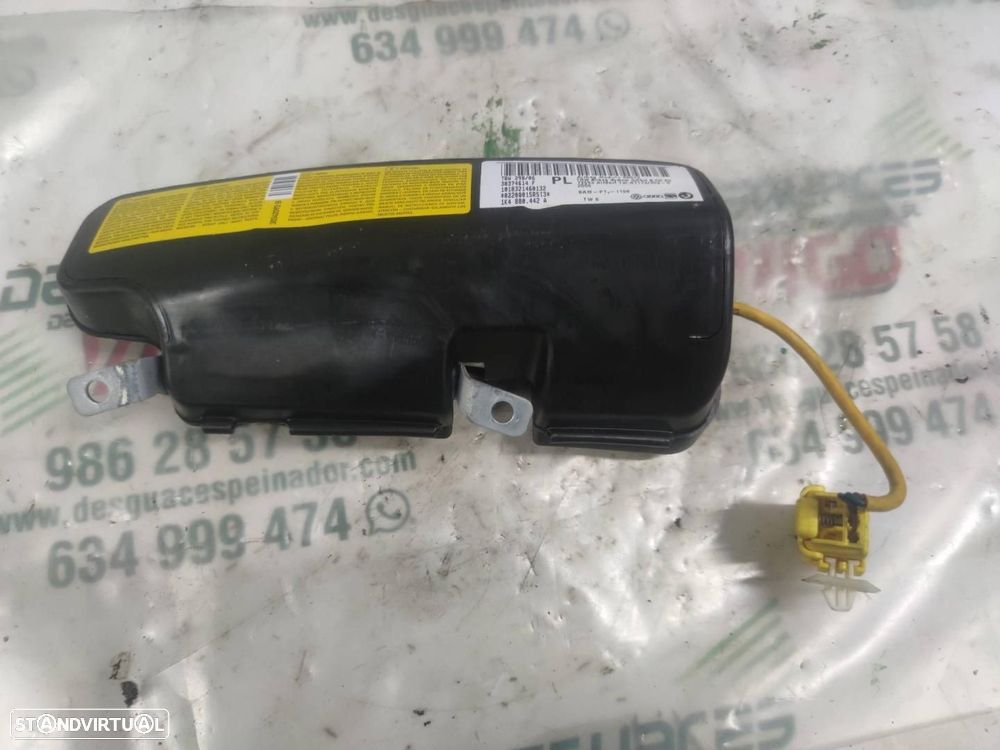 AIRBAG LATERAL TRASEIRO DIREITO VOLKSWAGEN GOLF V 1K110.2003 - 1