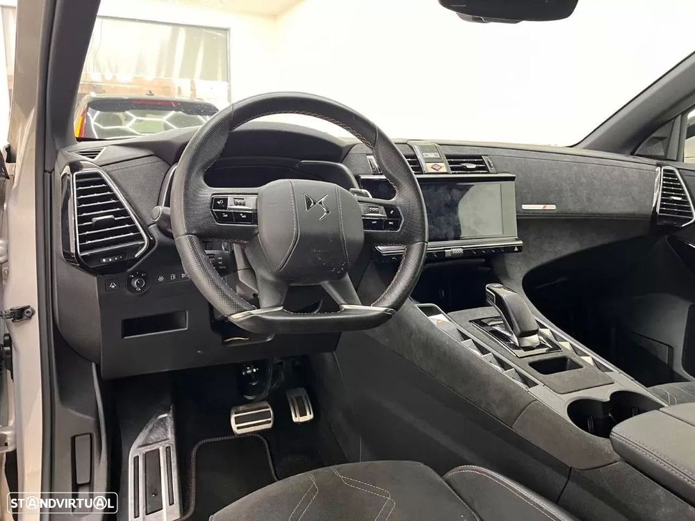 DS DS7 Crossback E-TENSE 225 PERFORMANCE LINE + - 10