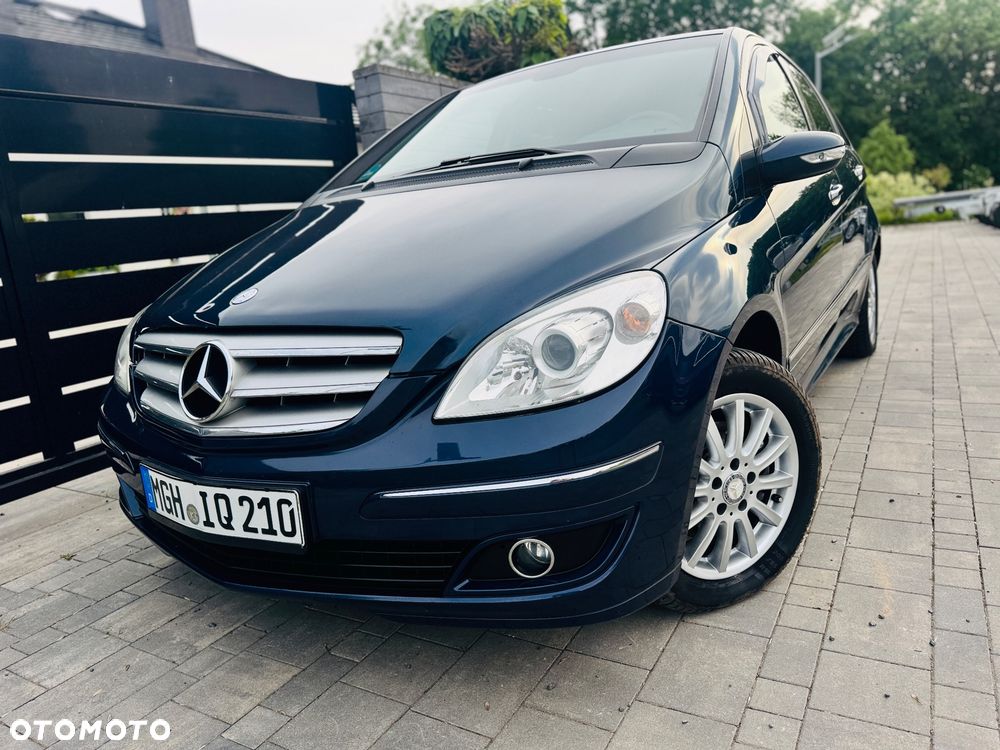 Mercedes-Benz Klasa B 200 Special Edition - 25