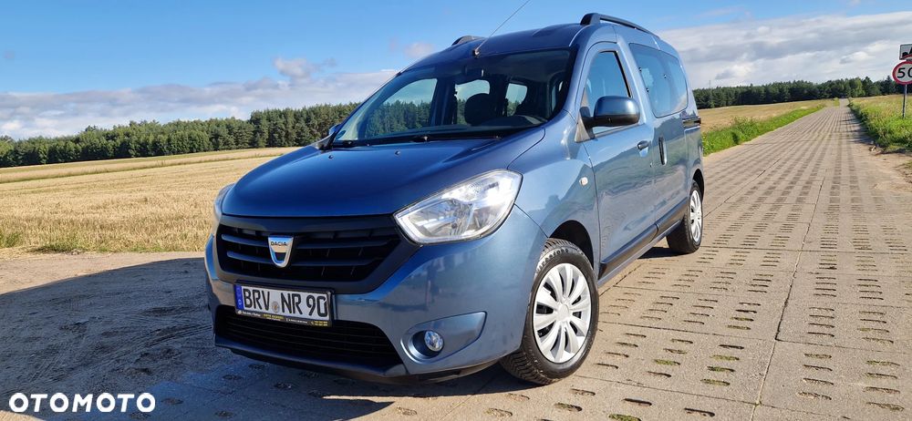 Dacia Dokker TCe 115 Stepway Celebration - 1