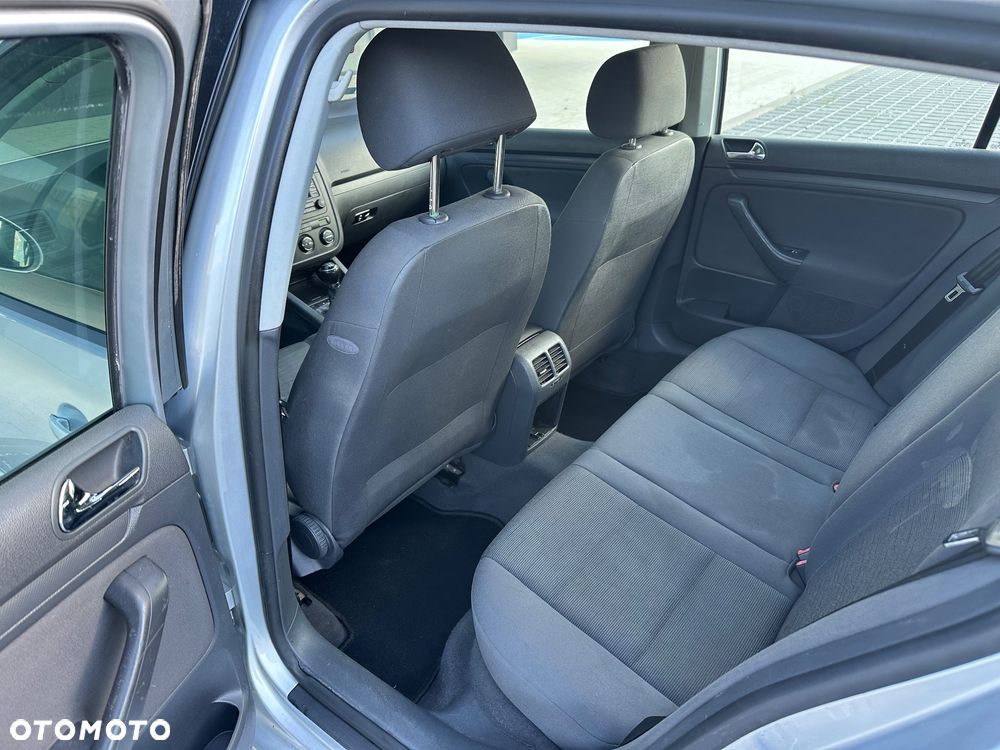 Volkswagen Golf 1.9 TDI United - 10