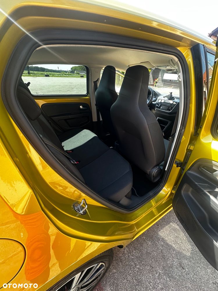 Volkswagen up! e-up - 34