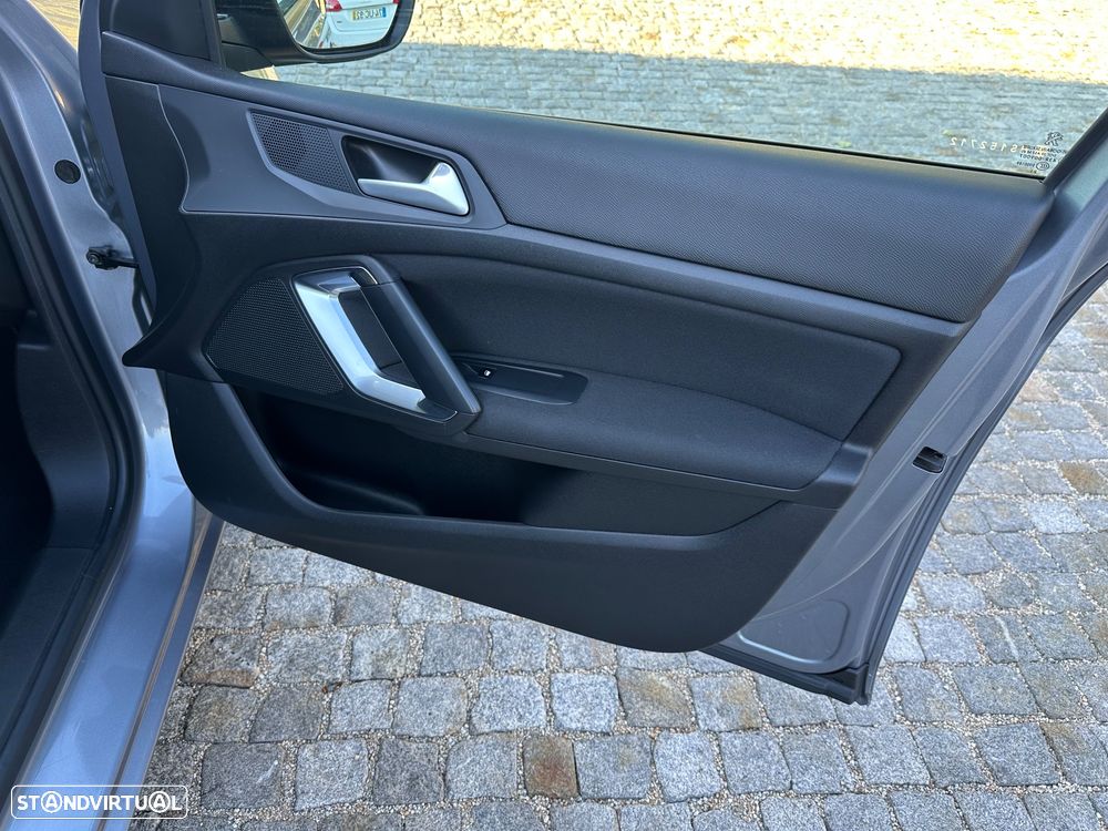 Peugeot 308 PureTech 110 Stop & Start Style - 10