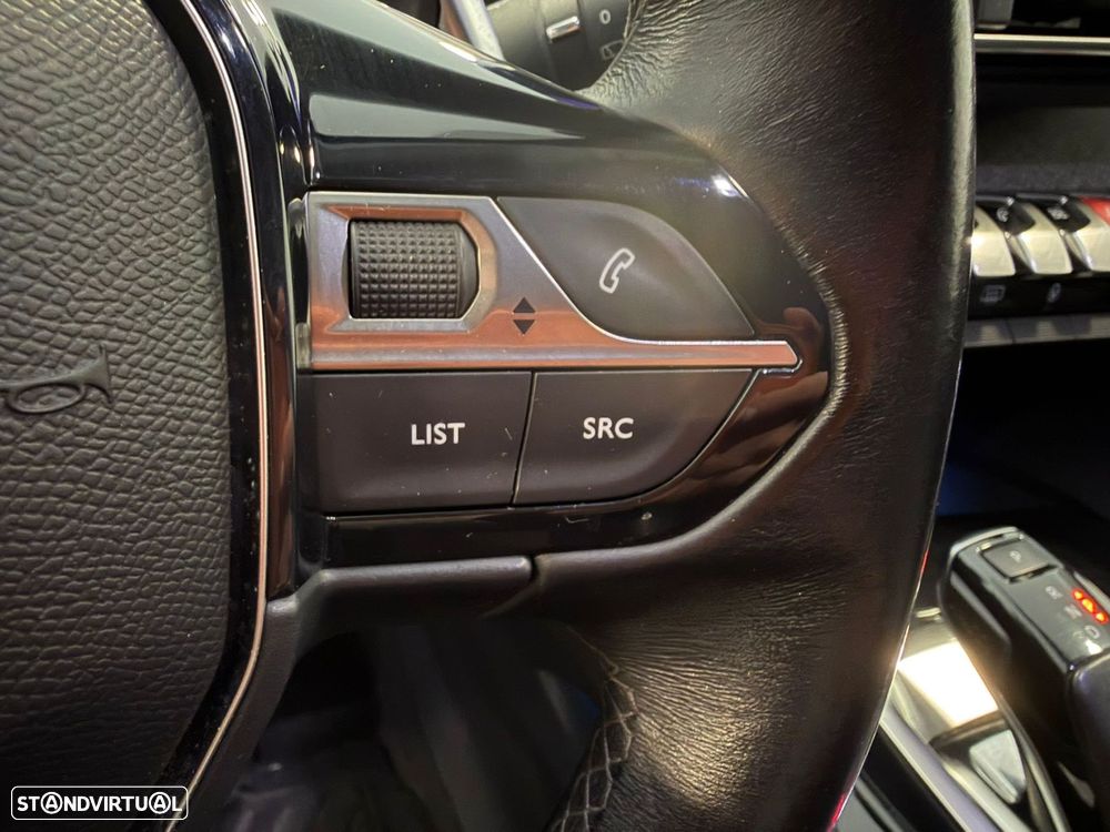 Peugeot 3008 1.2 PureTech Allure EAT8 - 14