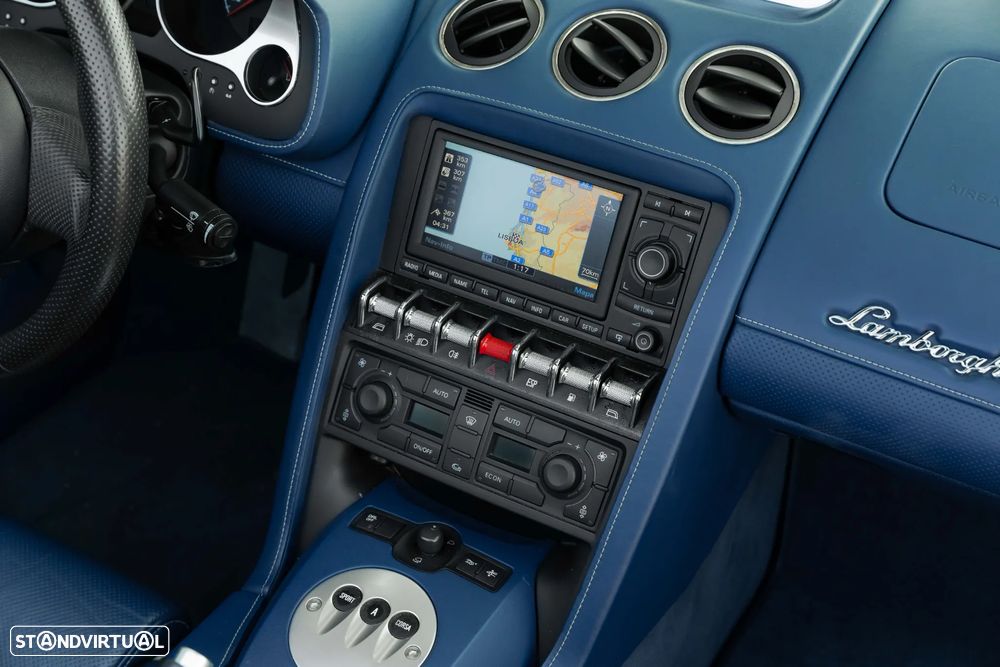 Lamborghini Gallardo LP560-4 Spyder E-Gear - 31