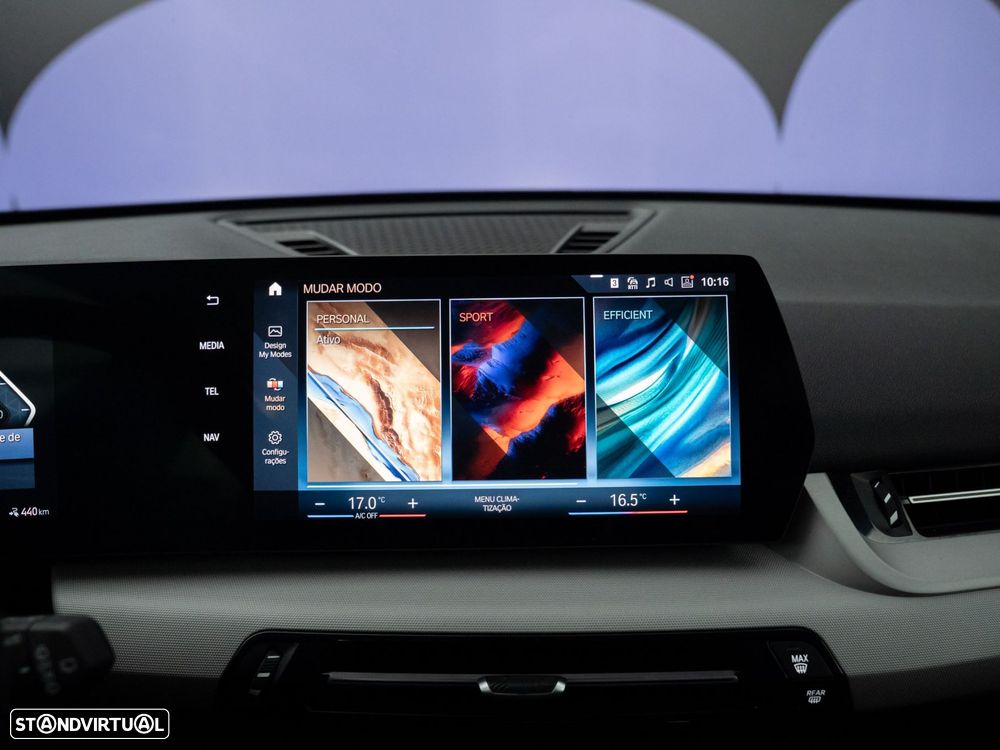 BMW iX1 xDrive30 - 32