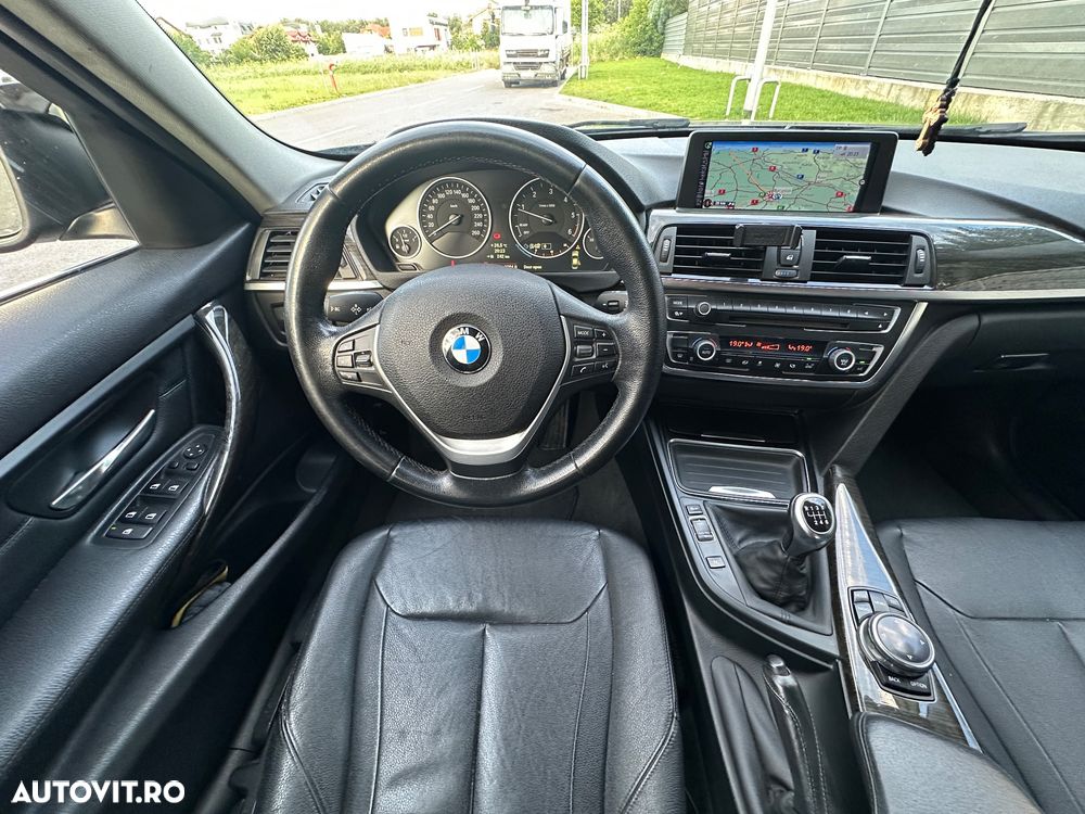 BMW Seria 3 318d xDrive - 7