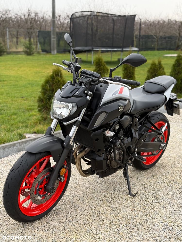 Yamaha MT - 10