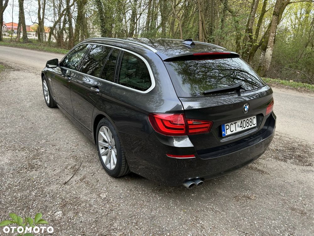 BMW Seria 5 525d - 2