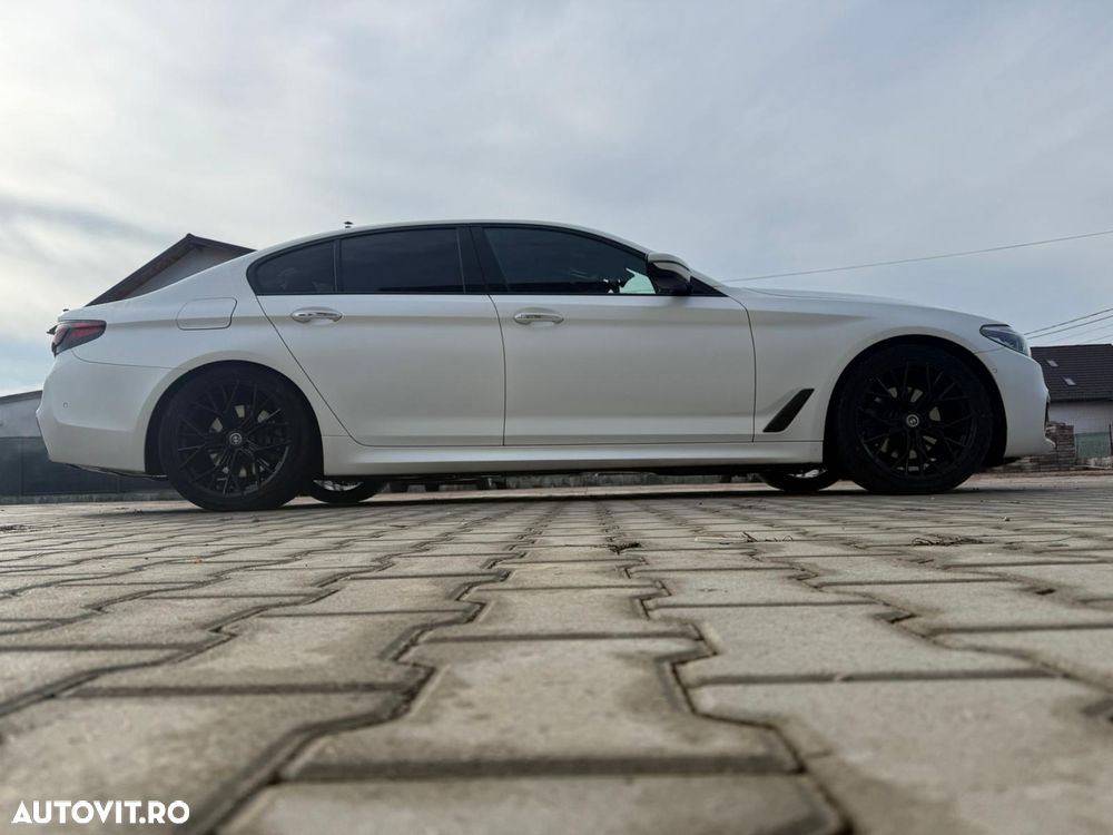 BMW Seria 5 520d Aut. M Sport Edition - 16