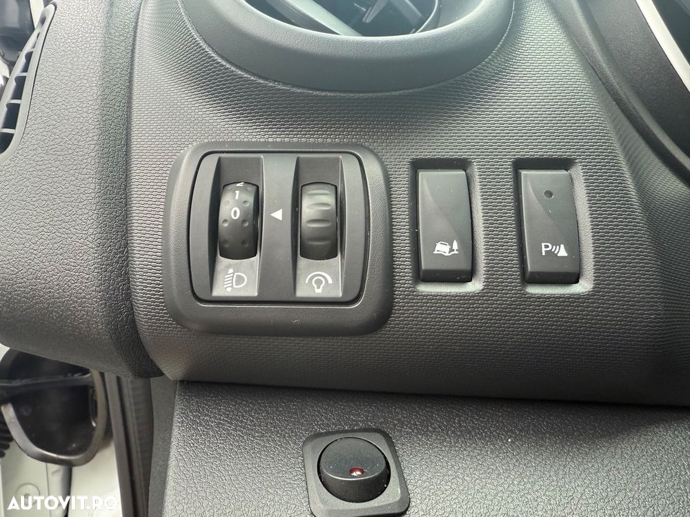 Renault Trafic L2H1 - 21