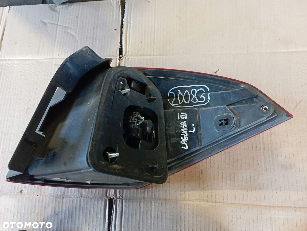 RENAULT LAGUNA III 3 KOMBI LAMPA LEWA TYŁ TYLNA EUROPA - 2