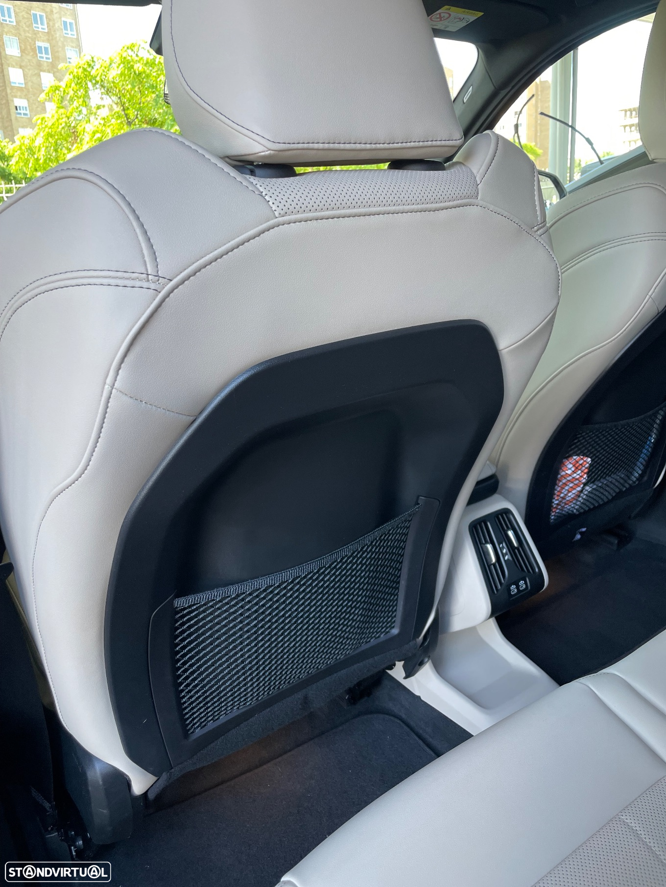 BMW iX1 xDrive30 Pack Desportivo M - 9