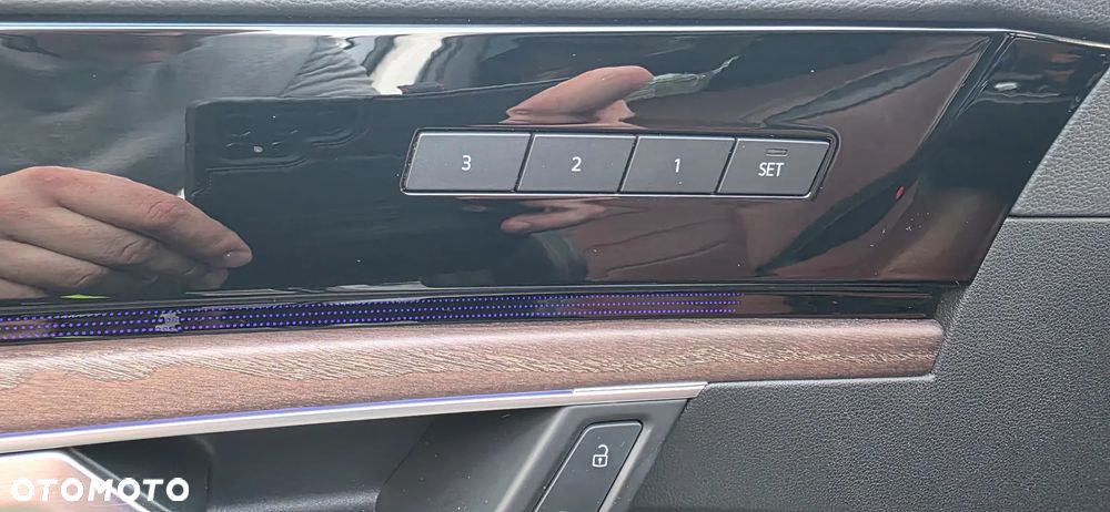 Volkswagen Touareg 3.0 V6 TDI SCR 4Mot Elegance - 26