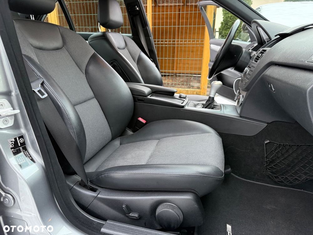 Mercedes-Benz Klasa C 200 Kompressor Avantgarde - 19