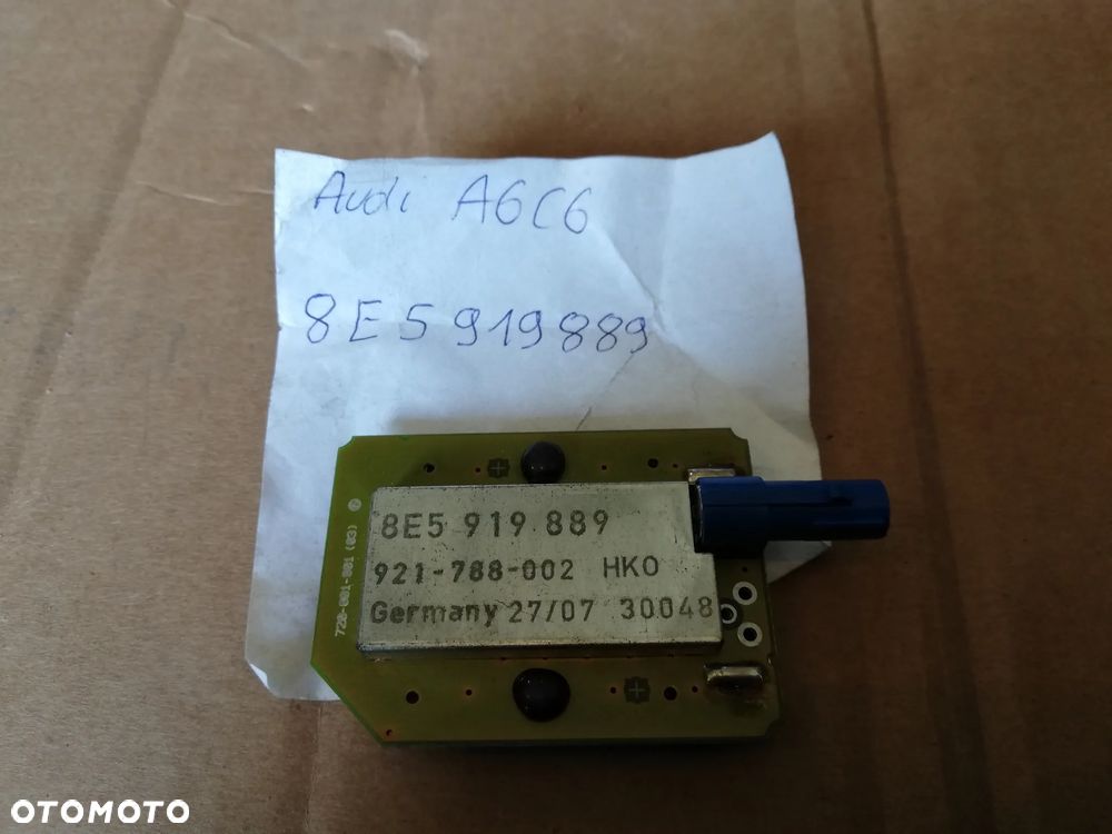 MODUŁ WZMACNIACZ ANTENOWY AUDI A6 C6 8E5919889 - 1