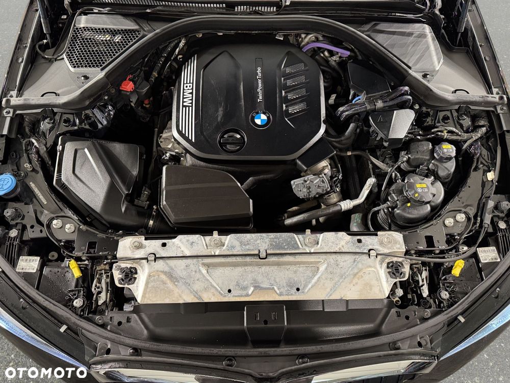 BMW Seria 3 320d xDrive MHEV Sport Line - 11