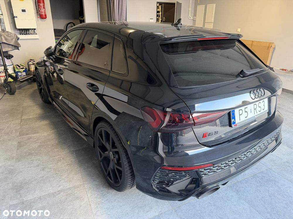 Audi RS3 Sportback - 1