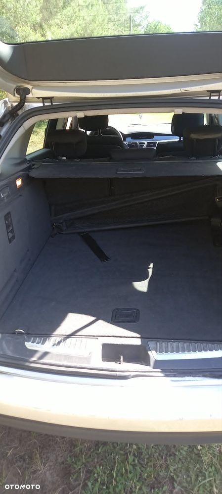 Renault Laguna 2.0 DCi FAP Expression - 12