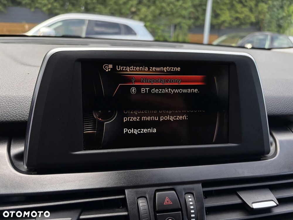 BMW Seria 2 218d Sport-Aut Advantage - 27