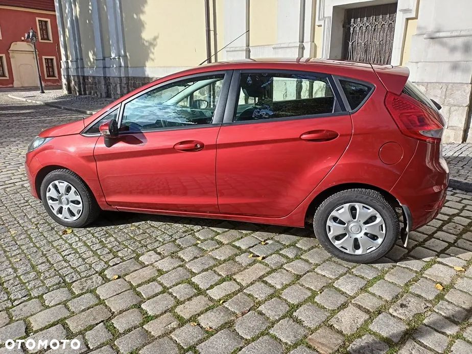 Ford Fiesta - 35
