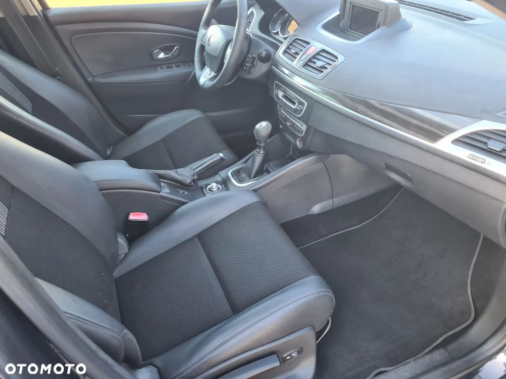 Renault Megane 1.9 dCi Dynamique Euro5 - 12