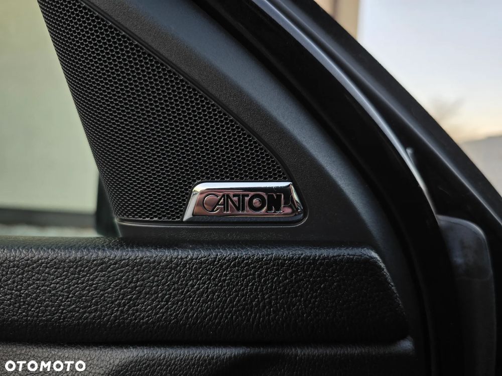 Skoda Octavia 2.0 TDI DSG RS - 33