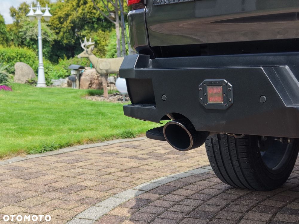 RAM 1500 5.7 Crew Cab Laramie - 6