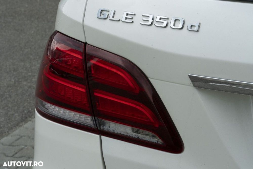 Mercedes-Benz GLE - 36