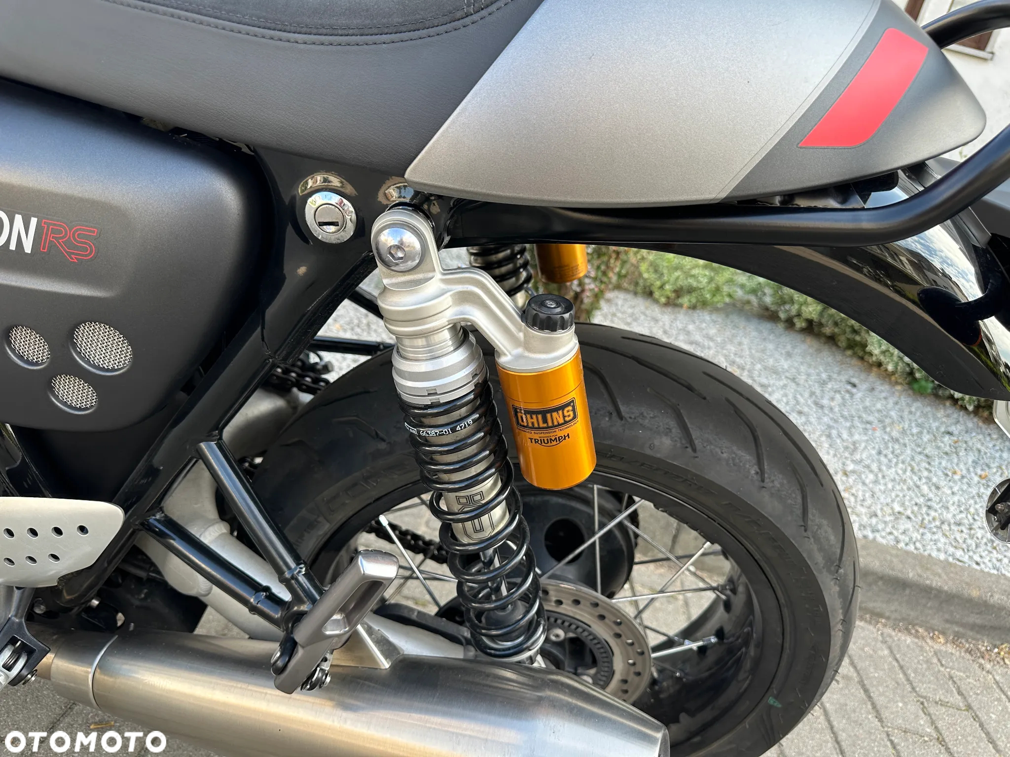 Triumph Thruxton - 4