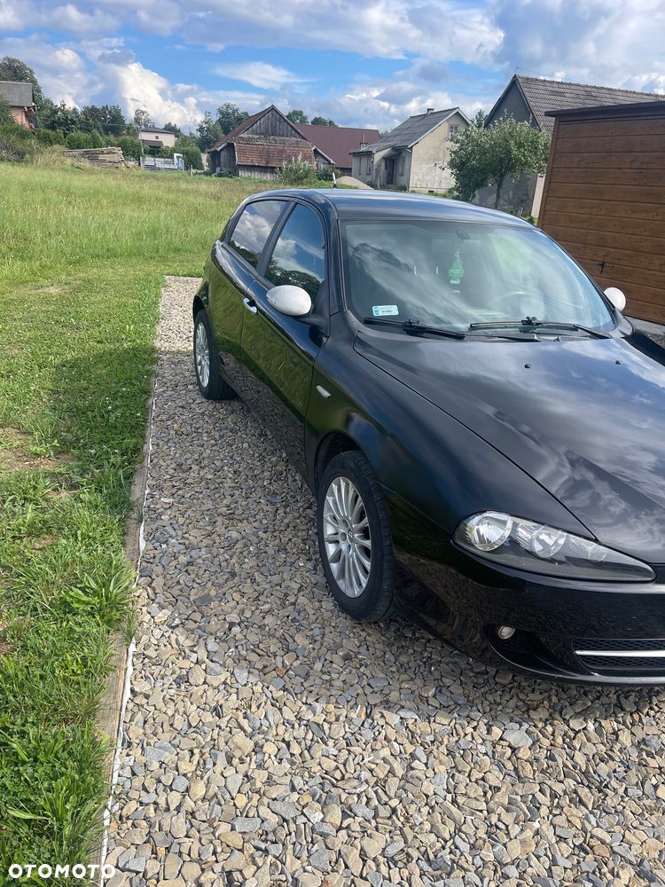 Alfa Romeo 147 1.9 JTD 8V Impression - 4
