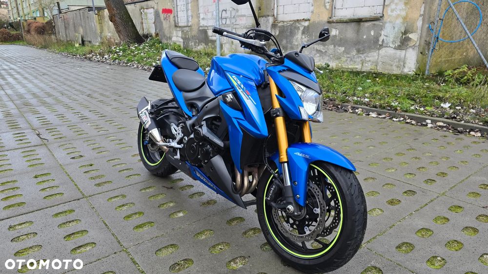Suzuki GSX 1000 - 1