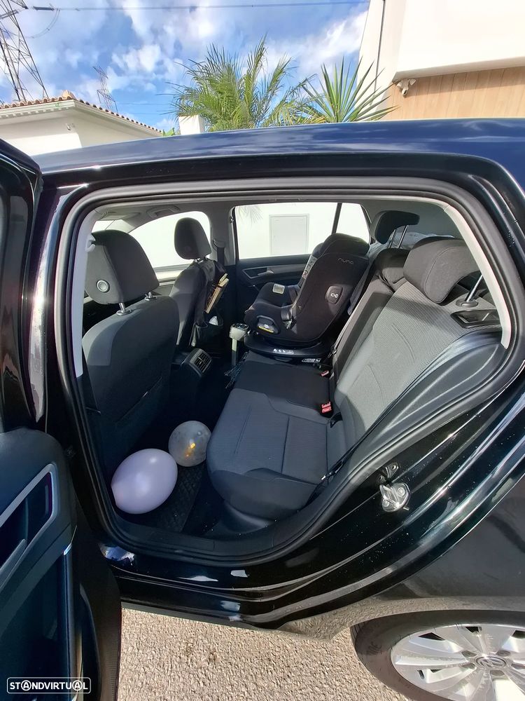 VW Golf 1.6 TDi BlueMotion Confortline - 5