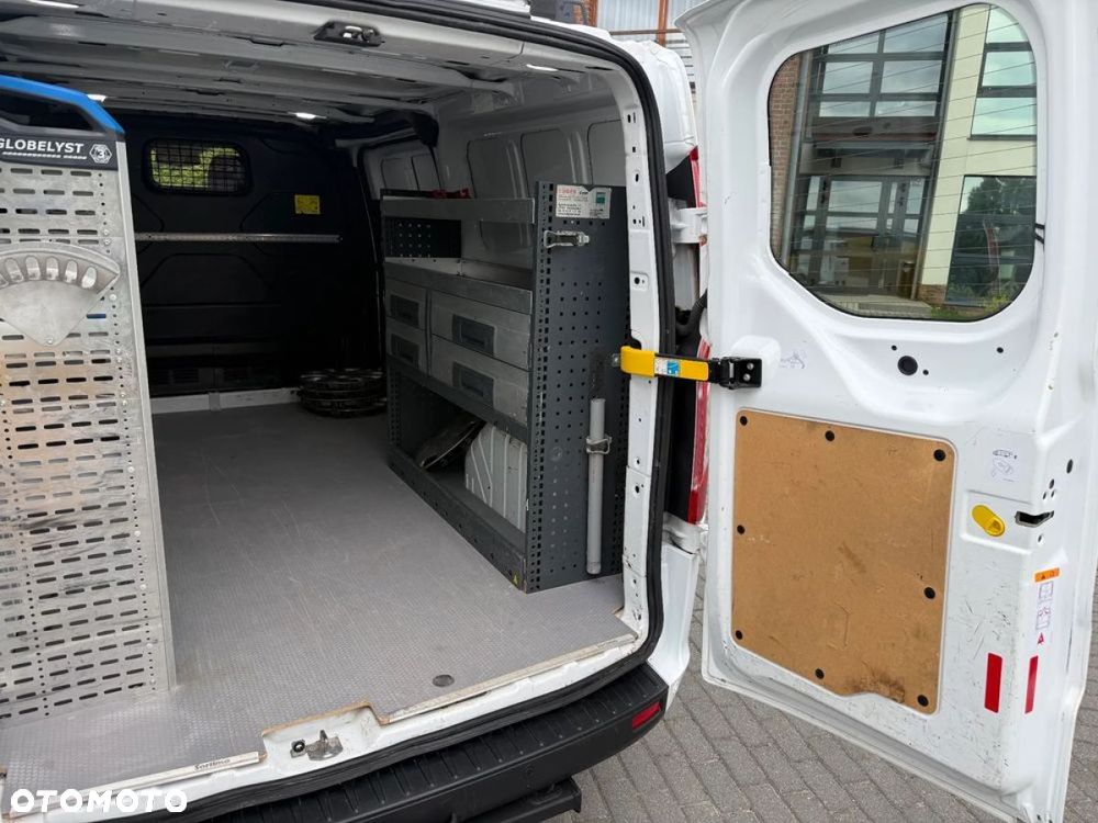 Ford Transit Custom - 16